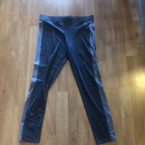 PINK workout leggings